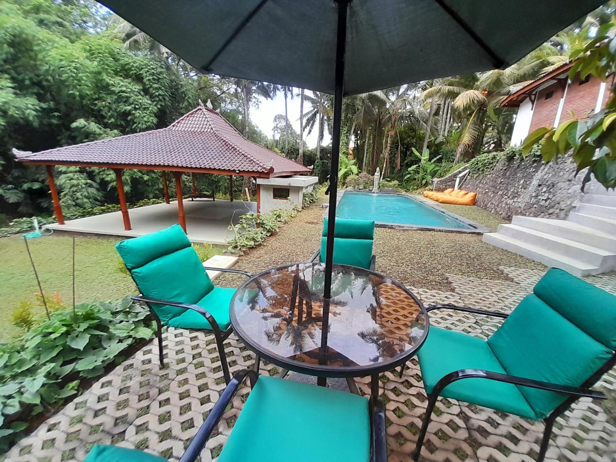 As I Am Ubud Retreat Exterior photo